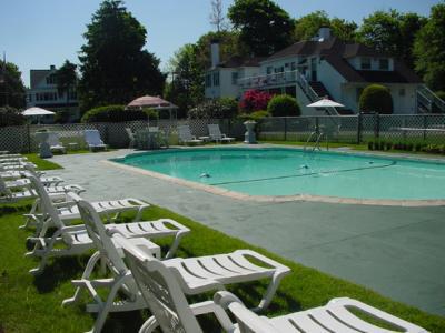 Shoreway Acres Inn ฟัลเมาท์ ภายนอก รูปภาพ